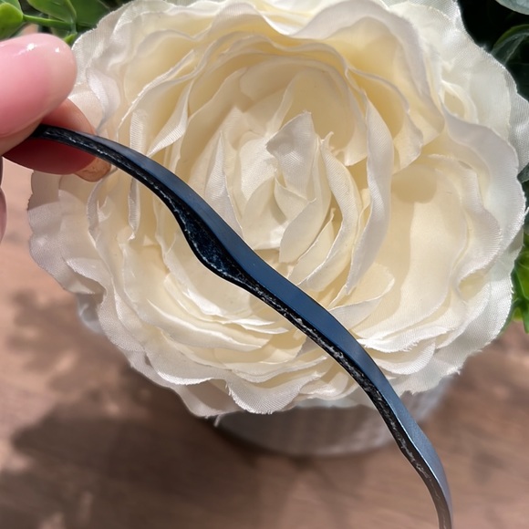 Louis Vuitton Blue Epi Leather Mini Soufflot Papillon Wristlet - Picture 11 of 17